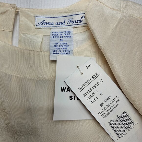 Anna and Frank - VTG - NWT - Silk Blouse Size M Ivory (141-25) Rare Find - Picture 3 of 6